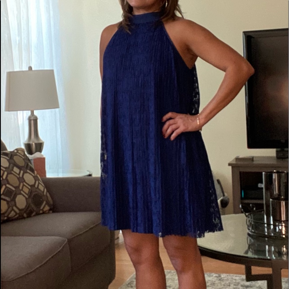 Straight dark blue dress with pleats!